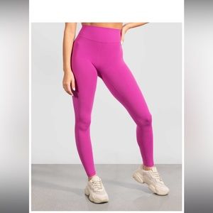 Perseverance legging by Stori